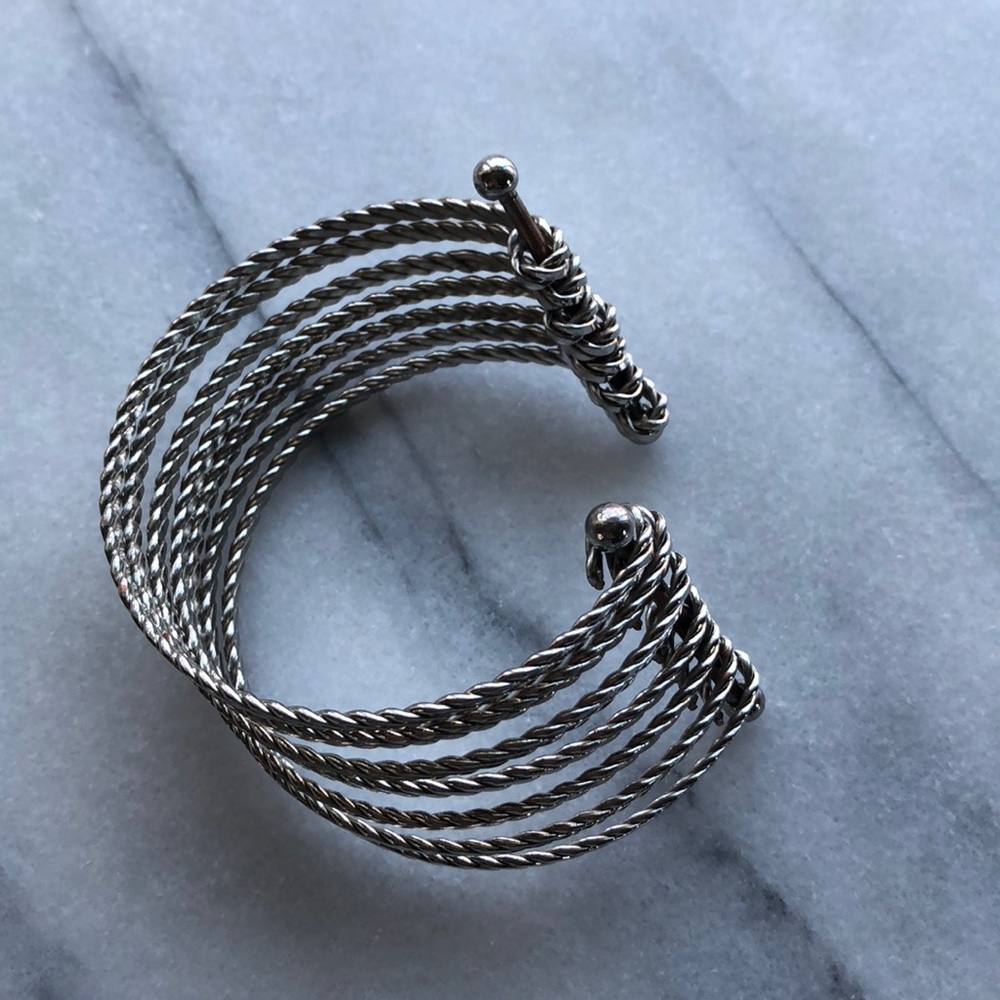 Bangle - Picture 2 of 8